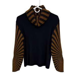 Angel Design by Sabri Ozel Turtleneck Sweater Women’s Medium